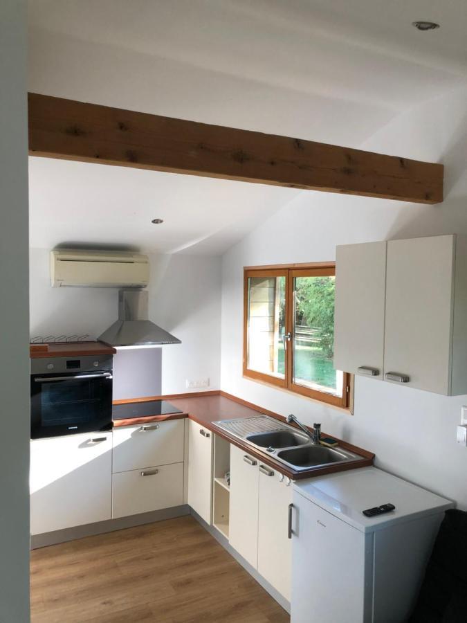 Tiny House Detente Nature La Maison Du Pecheur Pulligny 외부 사진